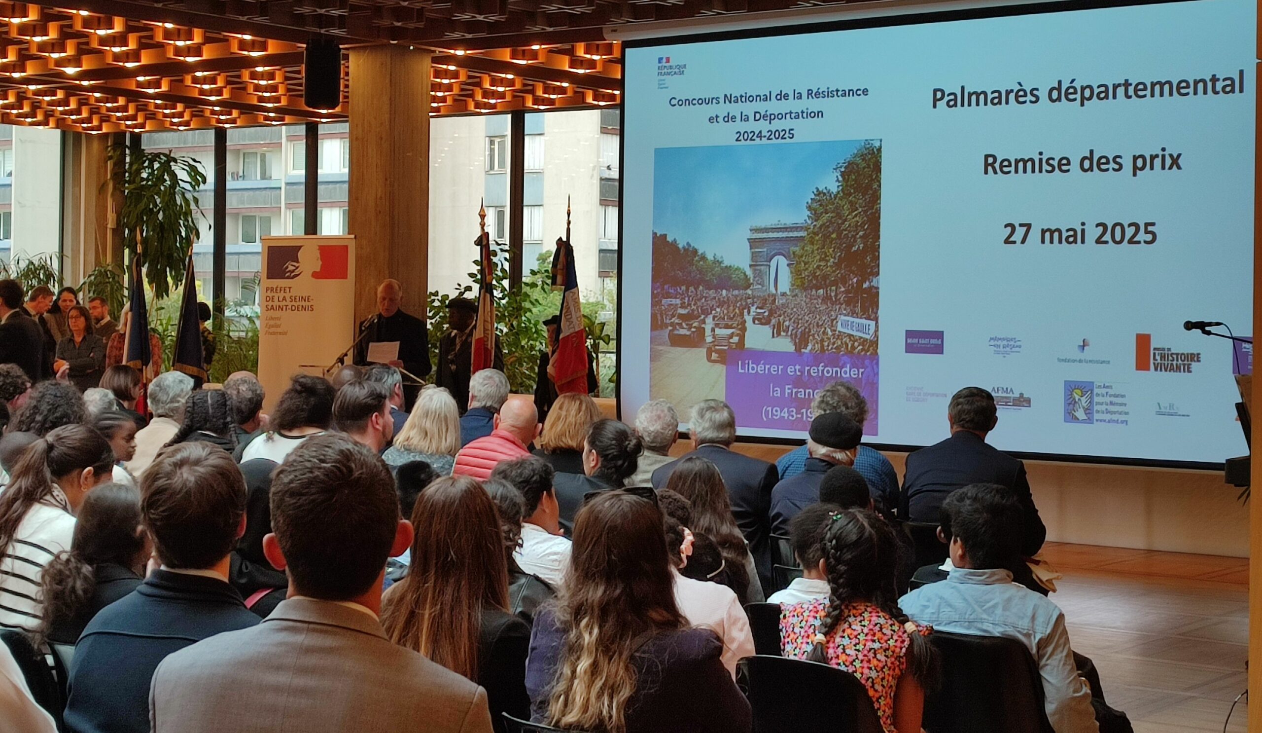 Lire la suite à propos de l’article Prix académique au Concours National de la Résistance et de la Déportation