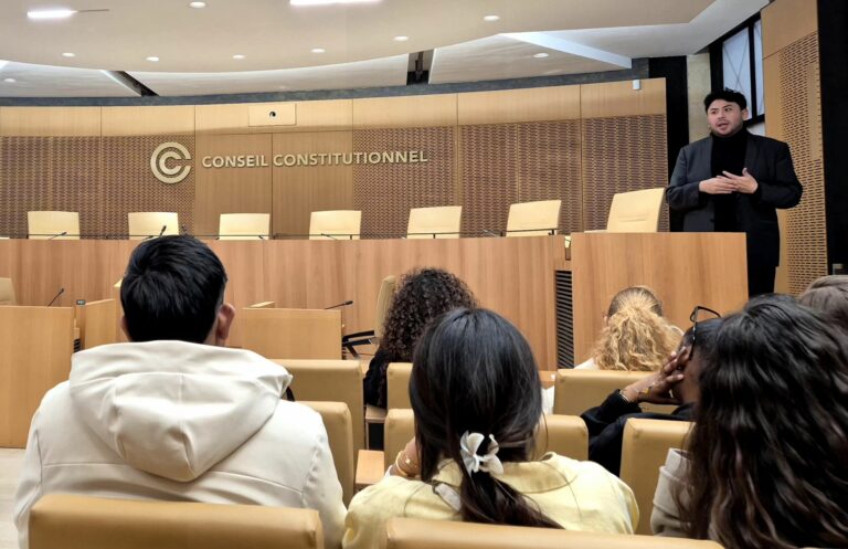 Lire la suite à propos de l’article Les Terminales ST2S 2 découvrent le Conseil constitutionnel